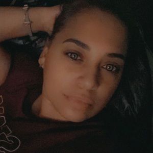 Meet your Posher, Noemi